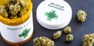 Medical cannabis: patients turn to private clinics because of NHS void