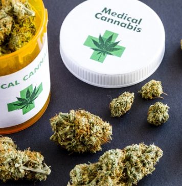 Medical cannabis: patients turn to private clinics because of NHS void